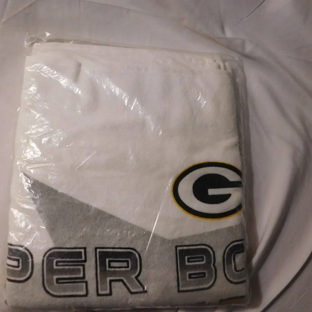 Green Bay Packers NFL Super Bowl XLV Collector's Edition Beach Towel